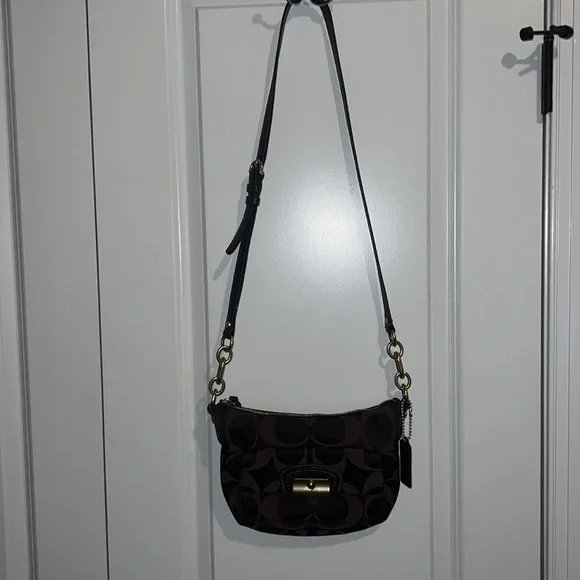 COACH Kristin Brown Shoulder/Crossbody Bag - Picture 3 of 12
